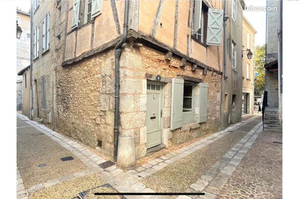 La Source, Maison De Ville Vieux Périgueux Extérieur photo